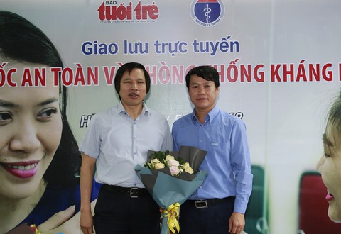 Dùng thuốc sao cho an toàn, tránh tai biến? - Ảnh 2. Dùng thuốc sao cho an toàn, tránh tai biến? - Ảnh 2.