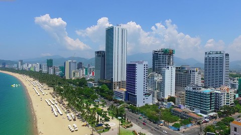 Nhà cao tầng: lời cảnh báo từ Nha Trang - Ảnh 1. Nhà cao tầng: lời cảnh báo từ Nha Trang - Ảnh 1.