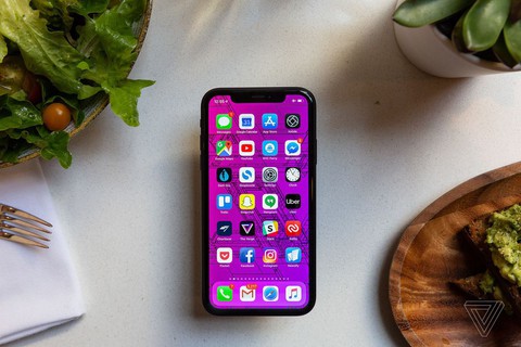 iPhone 5G đầu tiên của Apple ra mắt năm 2020 - Ảnh 1. iPhone 5G đầu tiên của Apple ra mắt năm 2020 - Ảnh 1.