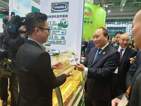 Vinamilk đưa sản phẩm sữa tiếp cận thị trường Trung Quốc - Ảnh 1. Vinamilk đưa sản phẩm sữa tiếp cận thị trường Trung Quốc - Ảnh 1.