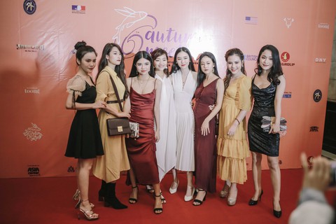 Gặp gỡ mùa thu 2018: Những con cá chuồn không bao giờ đi một mình! - Ảnh 11. Gặp gỡ mùa thu 2018: Những con cá chuồn không bao giờ đi một mình! - Ảnh 11.