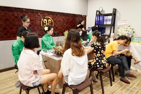 Hasaki “phủ xanh” thành phố bằng chi nhánh thứ 4 - Ảnh 2. Hasaki “phủ xanh” thành phố bằng chi nhánh thứ 4 - Ảnh 2.