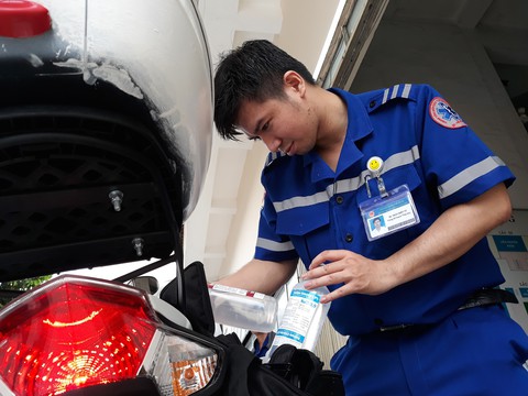 TP.HCM thí điểm cấp cứu bệnh nhân bằng xe hai bánh - Ảnh 6. TP.HCM thí điểm cấp cứu bệnh nhân bằng xe hai bánh - Ảnh 6.