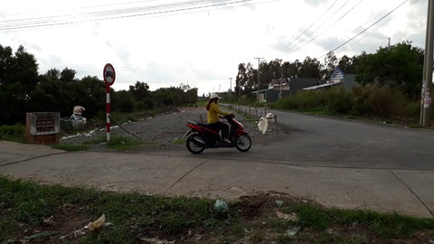 Buộc cán bộ khắc phục cấp sổ đỏ sai: Thanh tra Cà Mau thừa nhận hiểu nhầm - Ảnh 1. Buộc cán bộ khắc phục cấp sổ đỏ sai: Thanh tra Cà Mau thừa nhận hiểu nhầm - Ảnh 1.