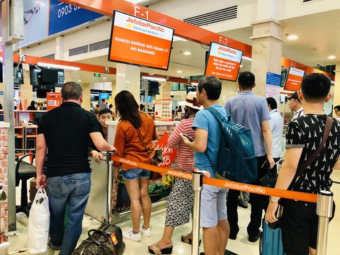 Vietnam Airlines và Vietjet Air mở đường bay đến Vân Đồn - Ảnh 1. Vietnam Airlines và Vietjet Air mở đường bay đến Vân Đồn - Ảnh 1.