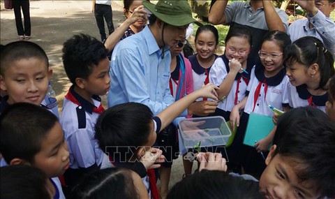 TP.HCM khởi động chương trình tiết học ngoài nhà trường bậc tiểu học - Ảnh 1. TP.HCM khởi động chương trình tiết học ngoài nhà trường bậc tiểu học - Ảnh 1.