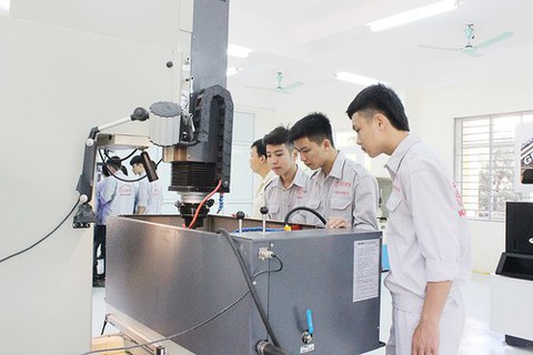 Lao động “4.0” phải thay đổi lớn về kỹ năng làm việc - Ảnh 2. Lao động “4.0” phải thay đổi lớn về kỹ năng làm việc - Ảnh 2.
