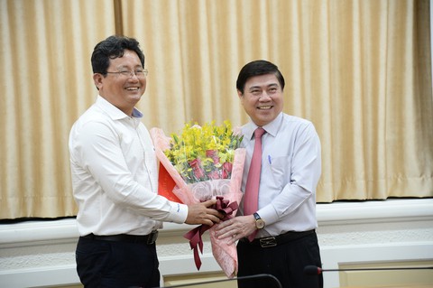 Bổ nhiệm ông Nguyễn Văn Dũng làm Phó bí thư quận 1 - Ảnh 4. Bổ nhiệm ông Nguyễn Văn Dũng làm Phó bí thư quận 1 - Ảnh 4.