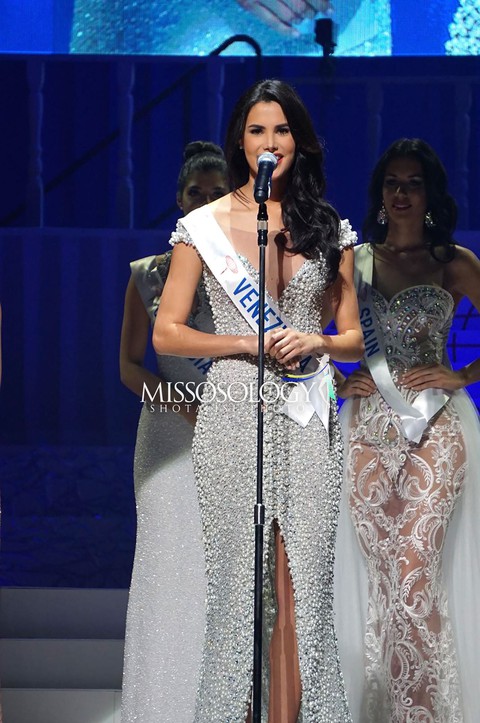 Thùy Tiên trượt top 15, Venezuela đăng quang Miss International 2018 - Ảnh 3. Thùy Tiên trượt top 15, Venezuela đăng quang Miss International 2018 - Ảnh 3.