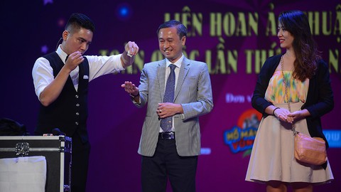 Ảo thuật gia Nguyễn Việt Duy: Gương mặt hot của các game show - Ảnh 1. Ảo thuật gia Nguyễn Việt Duy: Gương mặt hot của các game show - Ảnh 1.