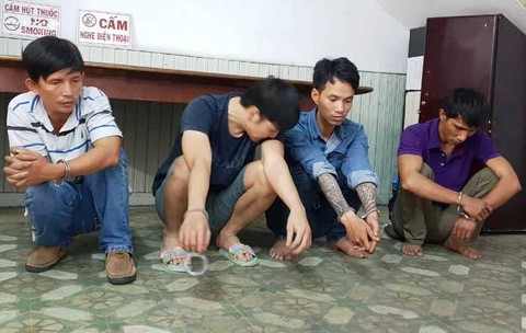 Bắt băng trộm cổ vật cấp quốc gia đem bán… 10 triệu đồng - Ảnh 2. Bắt băng trộm cổ vật cấp quốc gia đem bán… 10 triệu đồng - Ảnh 2.