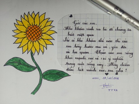 Hàng ngàn đóa hoa hướng dương trên mạng xã hội tặng bệnh nhi - Ảnh 6. Hàng ngàn đóa hoa hướng dương trên mạng xã hội tặng bệnh nhi - Ảnh 6.