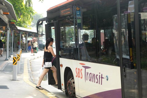 Singapore thử nghiệm dịch vụ xe buýt theo yêu cầu - Ảnh 1. Singapore thử nghiệm dịch vụ xe buýt theo yêu cầu - Ảnh 1.