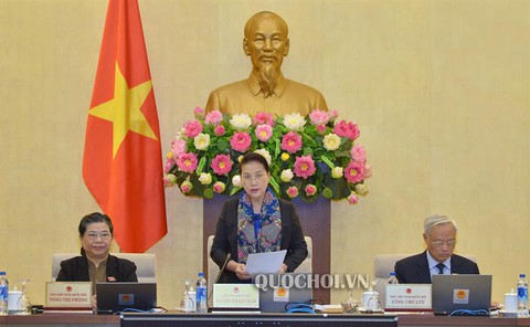 Sửa cùng lúc 3 luật lớn về tổ chức bộ máy nên để sau năm 2019 - Ảnh 1. Sửa cùng lúc 3 luật lớn về tổ chức bộ máy nên để sau năm 2019 - Ảnh 1.
