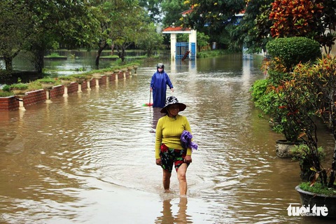 Thừa Thiên - Huế: mưa lớn gây ngập cục bộ, một người mất tích - Ảnh 1. Thừa Thiên - Huế: mưa lớn gây ngập cục bộ, một người mất tích - Ảnh 1.