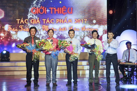 Bị xiết nợ, phó chủ tịch Hội Văn học nghệ thuật Sóc Trăng xin nghỉ việc - Ảnh 1. Bị xiết nợ, phó chủ tịch Hội Văn học nghệ thuật Sóc Trăng xin nghỉ việc - Ảnh 1.