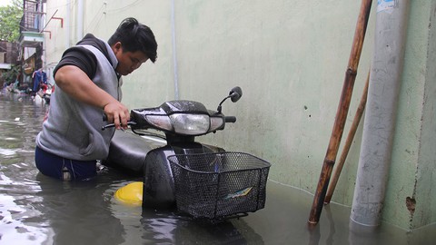 Cứ mưa là ngập, các đô thị lớn phải xem lại quy hoạch - Ảnh 2. Cứ mưa là ngập, các đô thị lớn phải xem lại quy hoạch - Ảnh 2.