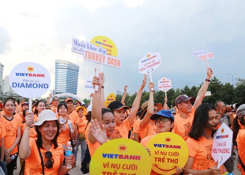 Vietbank đồng hành cùng chương trình đi bộ từ thiện Turkey Dash 2018 - Ảnh 2. Vietbank đồng hành cùng chương trình đi bộ từ thiện Turkey Dash 2018 - Ảnh 2.