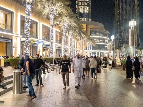 Đến ‘thành phố vàng’ Dubai, du khách thích selfie ở đâu? - Ảnh 4. Đến ‘thành phố vàng’ Dubai, du khách thích selfie ở đâu? - Ảnh 4.