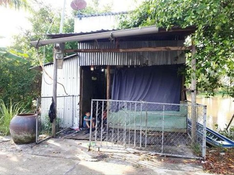 Kiên Giang: hai em nhỏ vớt bèo lục bình chết đuối thương tâm - Ảnh 1.