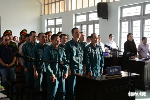 Xét xử đường dây buôn lậu xăng, dầu ngàn tỉ - Ảnh 1. Xét xử đường dây buôn lậu xăng, dầu ngàn tỉ - Ảnh 1.