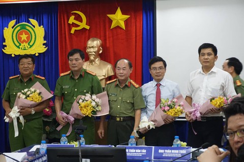 Tín dụng đen gắn với đe dọa, khủng bố người vay - Ảnh 1. Tín dụng đen gắn với đe dọa, khủng bố người vay - Ảnh 1.