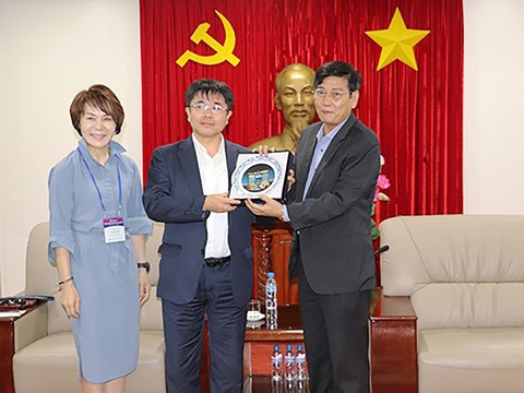 27 doanh nghiệp Hàn Quốc tìm hiểu cơ hội đầu tư tại Bình Dương - Ảnh 1. 27 doanh nghiệp Hàn Quốc tìm hiểu cơ hội đầu tư tại Bình Dương - Ảnh 1.