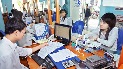 Không bổ nhiệm chức danh hàm với công chức, viên chức - Ảnh 1. Không bổ nhiệm chức danh hàm với công chức, viên chức - Ảnh 1.