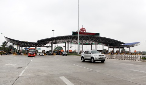 Đề xuất xả trạm thu phí cửa ngõ nam Hà Nội trong 3 ngày tết - Ảnh 1. Đề xuất xả trạm thu phí cửa ngõ nam Hà Nội trong 3 ngày tết - Ảnh 1.