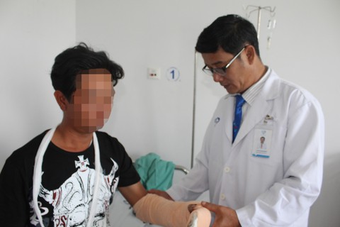 Bệnh viện Tâm Trí Đồng Tháp: Phẫu thuật thành công nối dây thần kinh trụ - Ảnh 1. Bệnh viện Tâm Trí Đồng Tháp: Phẫu thuật thành công nối dây thần kinh trụ - Ảnh 1.