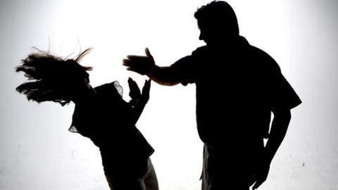 Đánh, tát vào mặt trẻ, nỗi đau không thể lành - Ảnh 2. Đánh, tát vào mặt trẻ, nỗi đau không thể lành - Ảnh 2.