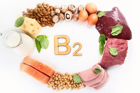 Vitamin B2 và nguồn thực phẩm chứa nhiều vitamin B2 - Ảnh 1. Vitamin B2 và nguồn thực phẩm chứa nhiều vitamin B2 - Ảnh 1.