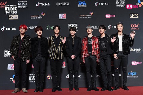 Đêm cuối MAMA 2018: Hương Tràm là nghệ sĩ châu Á xuất sắc nhất - Ảnh 14. Đêm cuối MAMA 2018: Hương Tràm là nghệ sĩ châu Á xuất sắc nhất - Ảnh 14.