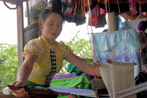 Làng văn hóa tròng trành trên con thuyền bảo tồn - Ảnh 1. Làng văn hóa tròng trành trên con thuyền bảo tồn - Ảnh 1.