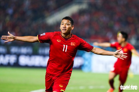 Những khoảnh khắc lịch sử của ĐT Việt Nam tại AFF cup 2018 - Ảnh 13. Những khoảnh khắc lịch sử của ĐT Việt Nam tại AFF cup 2018 - Ảnh 13.