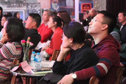 Một thời Hà Nội hát - Chuyện tình tà áo xanh - Ảnh 5. Một thời Hà Nội hát - Chuyện tình tà áo xanh - Ảnh 5.