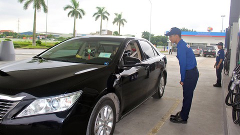 Đua mở chuỗi bán lẻ xăng dầu - Ảnh 1. Đua mở chuỗi bán lẻ xăng dầu - Ảnh 1.