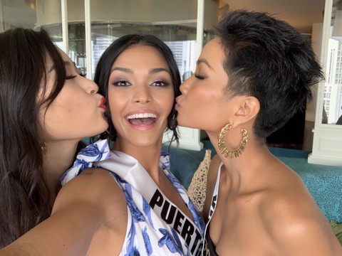 Phỏng vấn độc quyền HHen Niê trước giờ chung kết Miss Universe - Ảnh 9. Phỏng vấn độc quyền HHen Niê trước giờ chung kết Miss Universe - Ảnh 9.