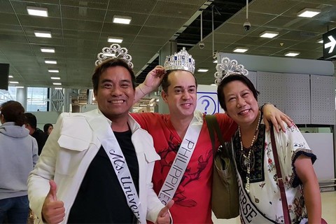 Miss Universe 2017 háo hức trao vương miện cho người kế nhiệm - Ảnh 4. Miss Universe 2017 háo hức trao vương miện cho người kế nhiệm - Ảnh 4.