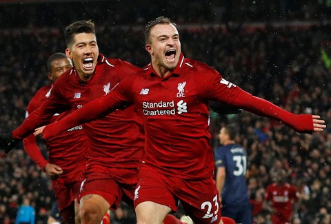 ‘Siêu dự bị’ Shaqiri lập cú đúp, Liverpool đá bại M.U 3-1 - Ảnh 3. ‘Siêu dự bị’ Shaqiri lập cú đúp, Liverpool đá bại M.U 3-1 - Ảnh 3.