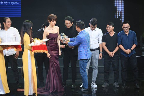 Mập thích mập đoạt giải xuất sắc nhất Phim ngắn HTV - Ảnh 7. Mập thích mập đoạt giải xuất sắc nhất Phim ngắn HTV - Ảnh 7.