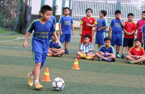 Chọn bóng đá là môn thể thao quốc gia - Ảnh 4. Chọn bóng đá là môn thể thao quốc gia - Ảnh 4.
