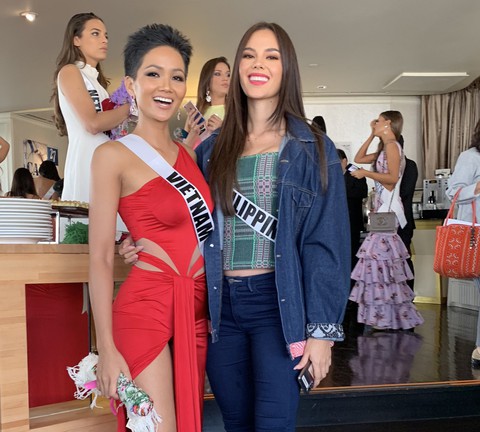 Xem lại hành trình của HHen Niê đến top 5 Miss Universe - Ảnh 5. Xem lại hành trình của HHen Niê đến top 5 Miss Universe - Ảnh 5.