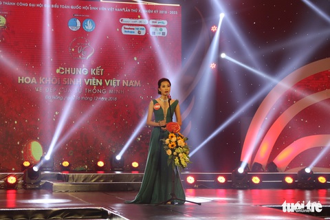 Nữ sinh trường Luật đăng quang hoa khôi sinh viên Việt Nam - Ảnh 8. Nữ sinh trường Luật đăng quang hoa khôi sinh viên Việt Nam - Ảnh 8.
