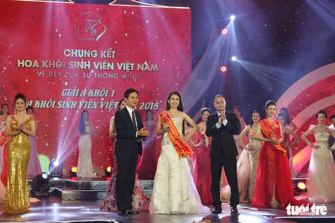 Nữ sinh trường Luật đăng quang hoa khôi sinh viên Việt Nam - Ảnh 10. Nữ sinh trường Luật đăng quang hoa khôi sinh viên Việt Nam - Ảnh 10.