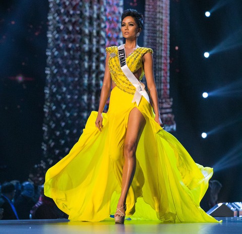 Sau Miss Universe, H’Hen Niê: Hen đã nhận được quá nhiều rồi! - Ảnh 9. Sau Miss Universe, H’Hen Niê: Hen đã nhận được quá nhiều rồi! - Ảnh 9.