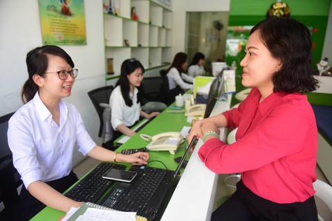 Vé máy bay tết: đến hẹn lại căng! - Ảnh 2. Vé máy bay tết: đến hẹn lại căng! - Ảnh 2.