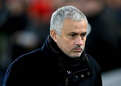 Manchester United sa thải Mourinho - Ảnh 1. Manchester United sa thải Mourinho - Ảnh 1.