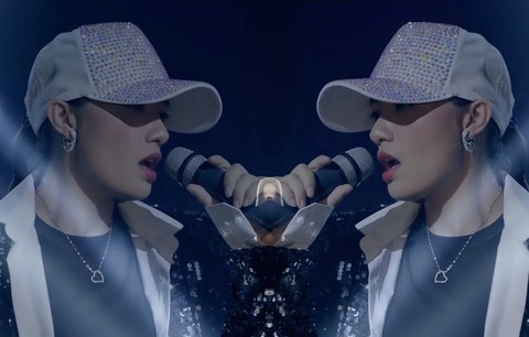 Tinna Tình hát tưởng nhớ ngôi sao K-pop Kim Jonghyun (SHINee) - Ảnh 4. Tinna Tình hát tưởng nhớ ngôi sao K-pop Kim Jonghyun (SHINee) - Ảnh 4.