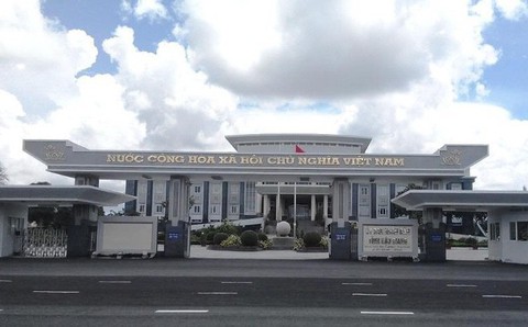 Hậu Giang: Sinh đủ 2 con một bề là gái được tặng bằng khen - Ảnh 1. Hậu Giang: Sinh đủ 2 con một bề là gái được tặng bằng khen - Ảnh 1.